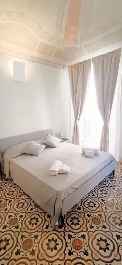 Bed and Breakfast Domus Maqueda à Palerme Couette-café