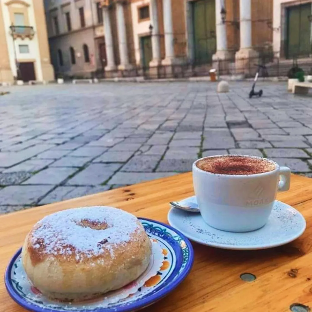 Bed and Breakfast Domus Maqueda à Palerme Couette-café