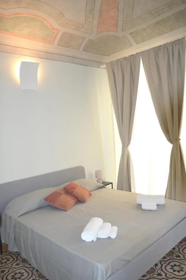 Domus Maqueda Bed & Breakfast Palermo Italy